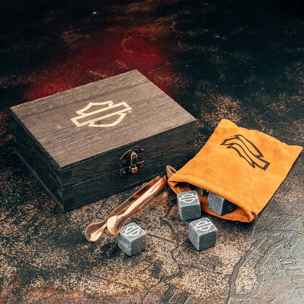 Open Bar & Shield Stone Ice Cube Travel Set