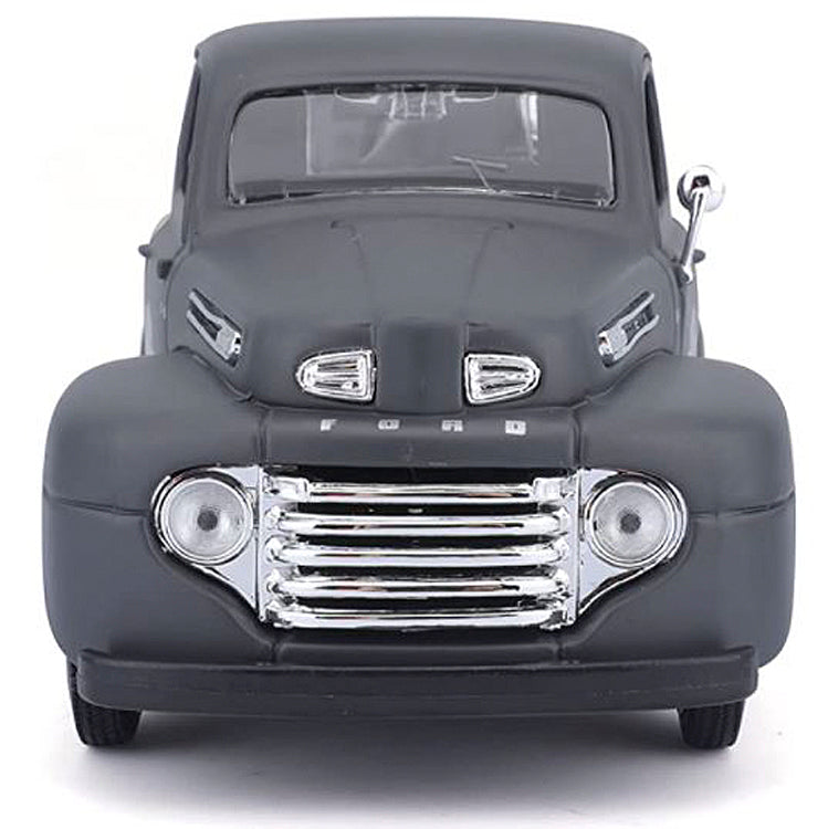 1:24 Scale 1948 Ford F-1 and 1942 Harley-Davidson® WLA Flathead Diecast Model